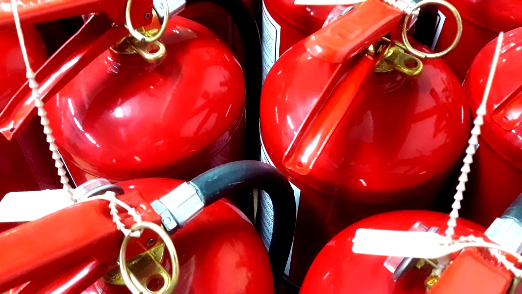 Matafuegos rojos